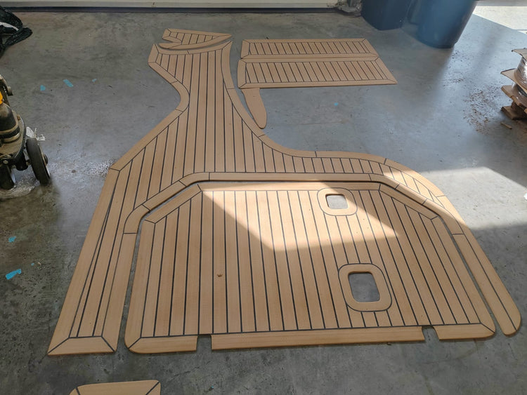 Teektrue approved decking for Regal boats