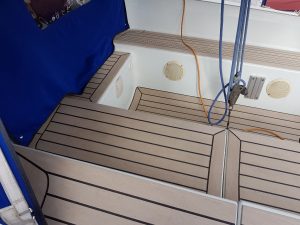 Hunter Pilot 27 pvc synthetic teak deck- Free sample and quote request