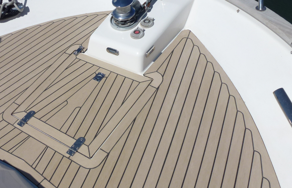 Corvette boats pvc synthetic teak deck- fitted by certified installers - Free sample and quote request