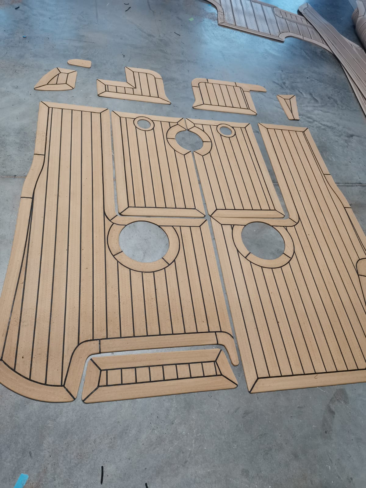 Quicksilver wa 555 Commander pvc synthetic teak deck- Free sample and quote request