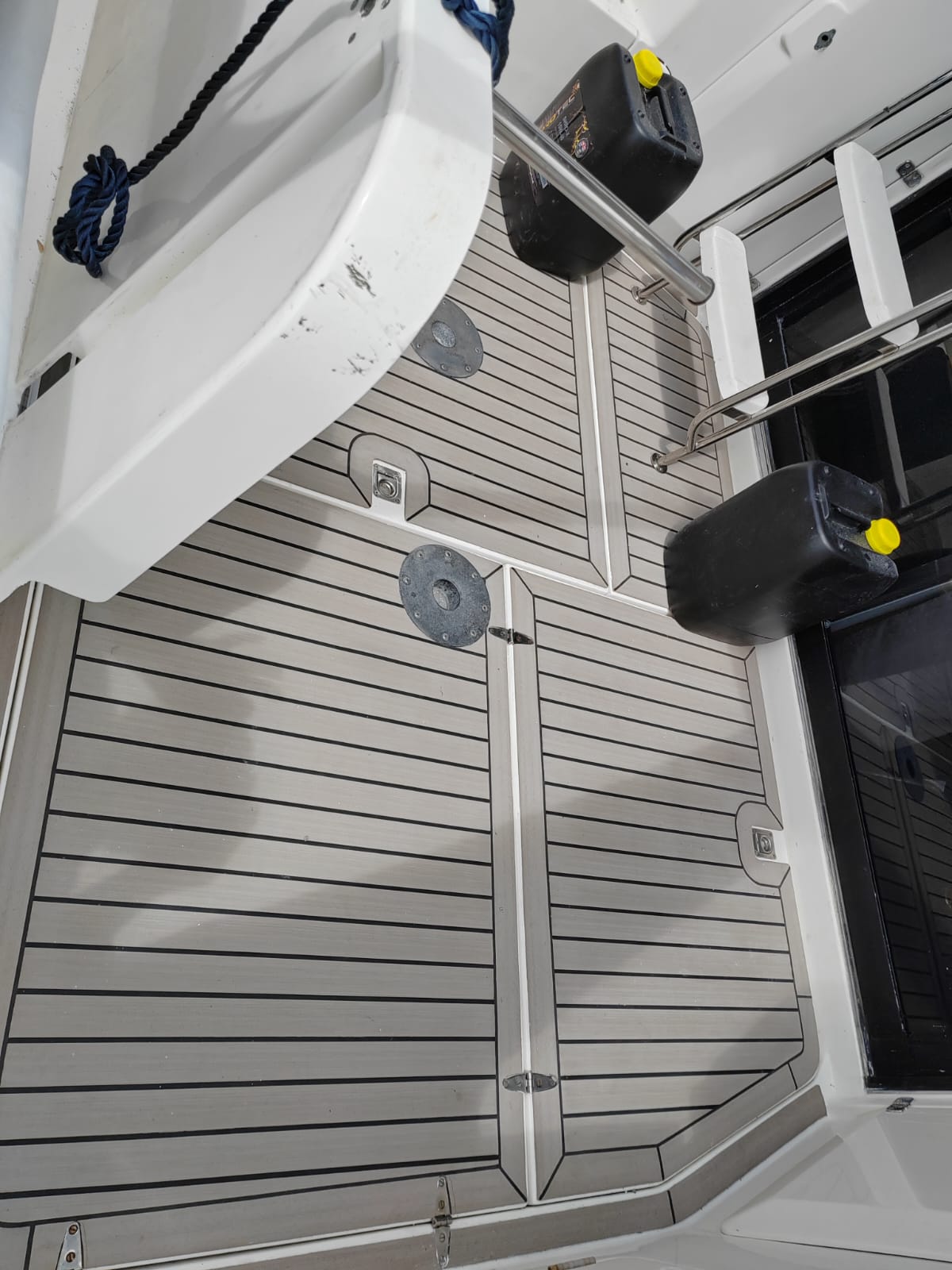 Sealine 310 Statesman pvc synthetic teak deck- Free sample and quote request