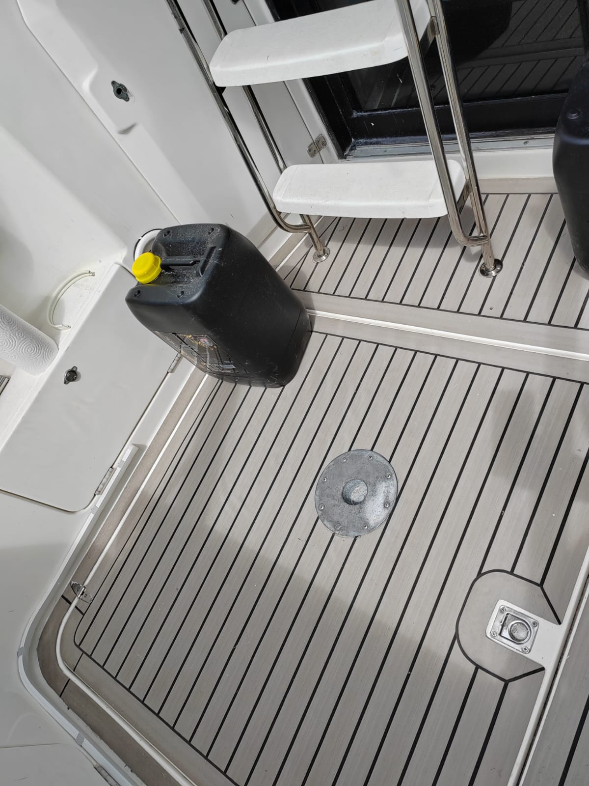 Sealine 310 Statesman pvc synthetic teak deck- Free sample and quote request