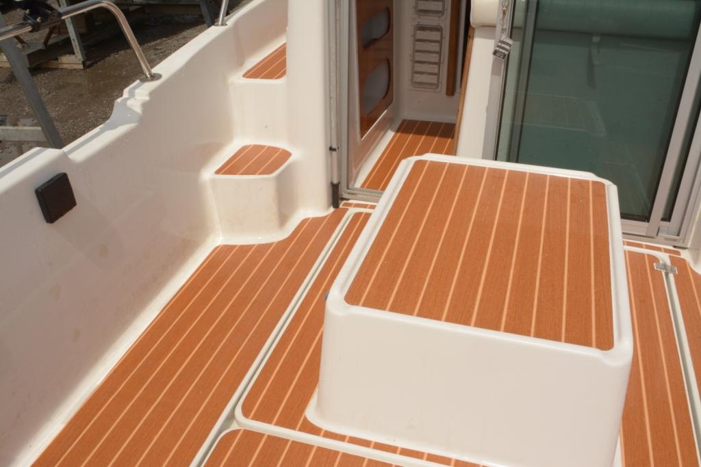 370 Teak and holly IMO soleboard cut length surface vinyl per linear m off the roll- Free sample and quote request